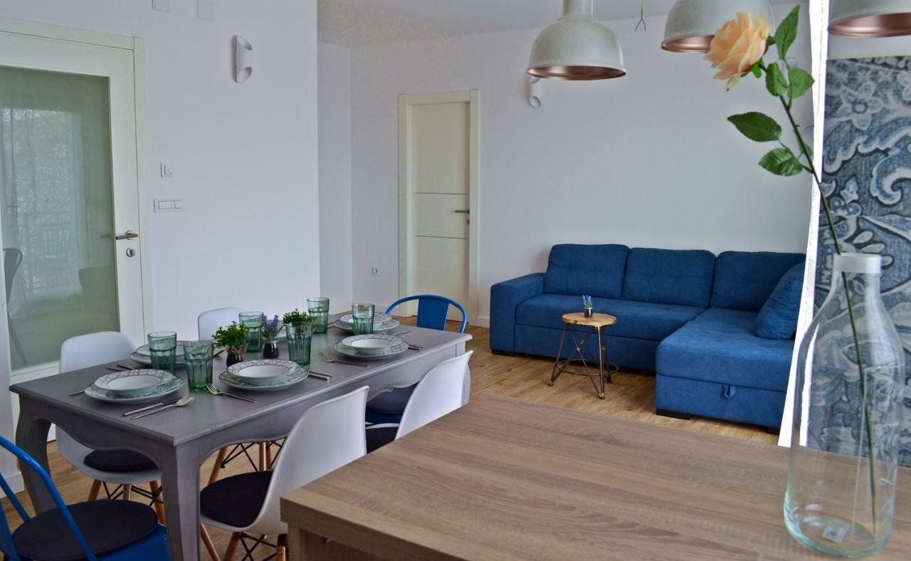Apartment Anna Split With Parking Ngoại thất bức ảnh