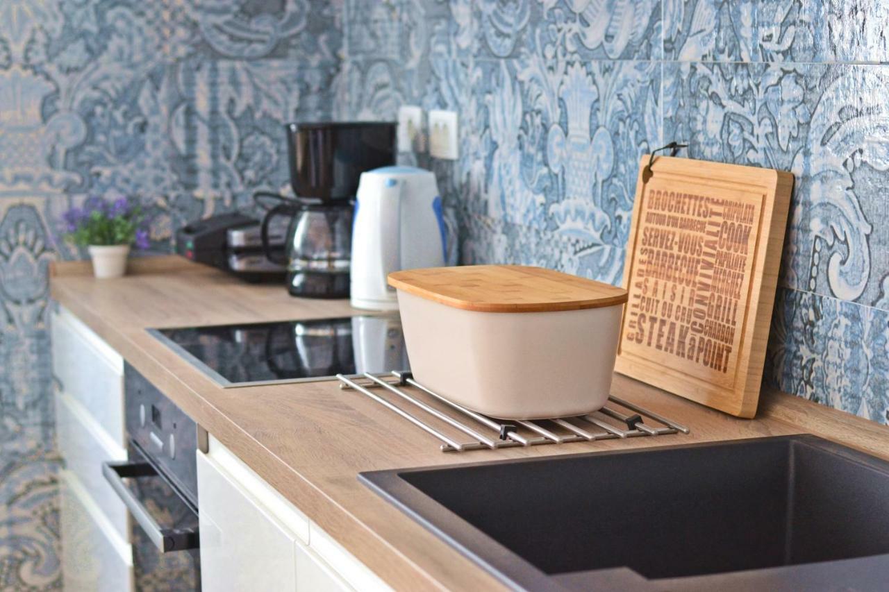 Apartment Anna Split With Parking Ngoại thất bức ảnh