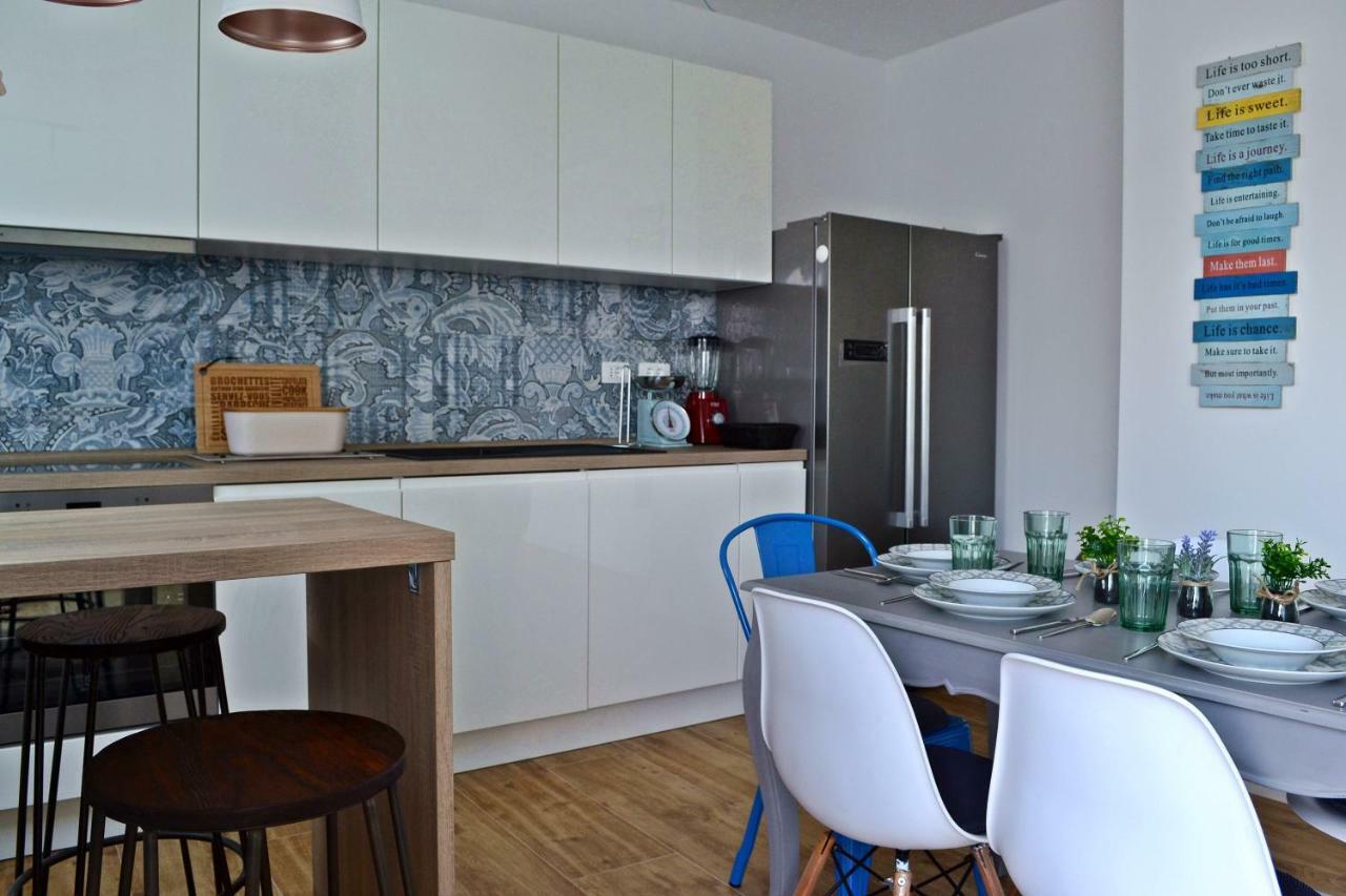 Apartment Anna Split With Parking Ngoại thất bức ảnh
