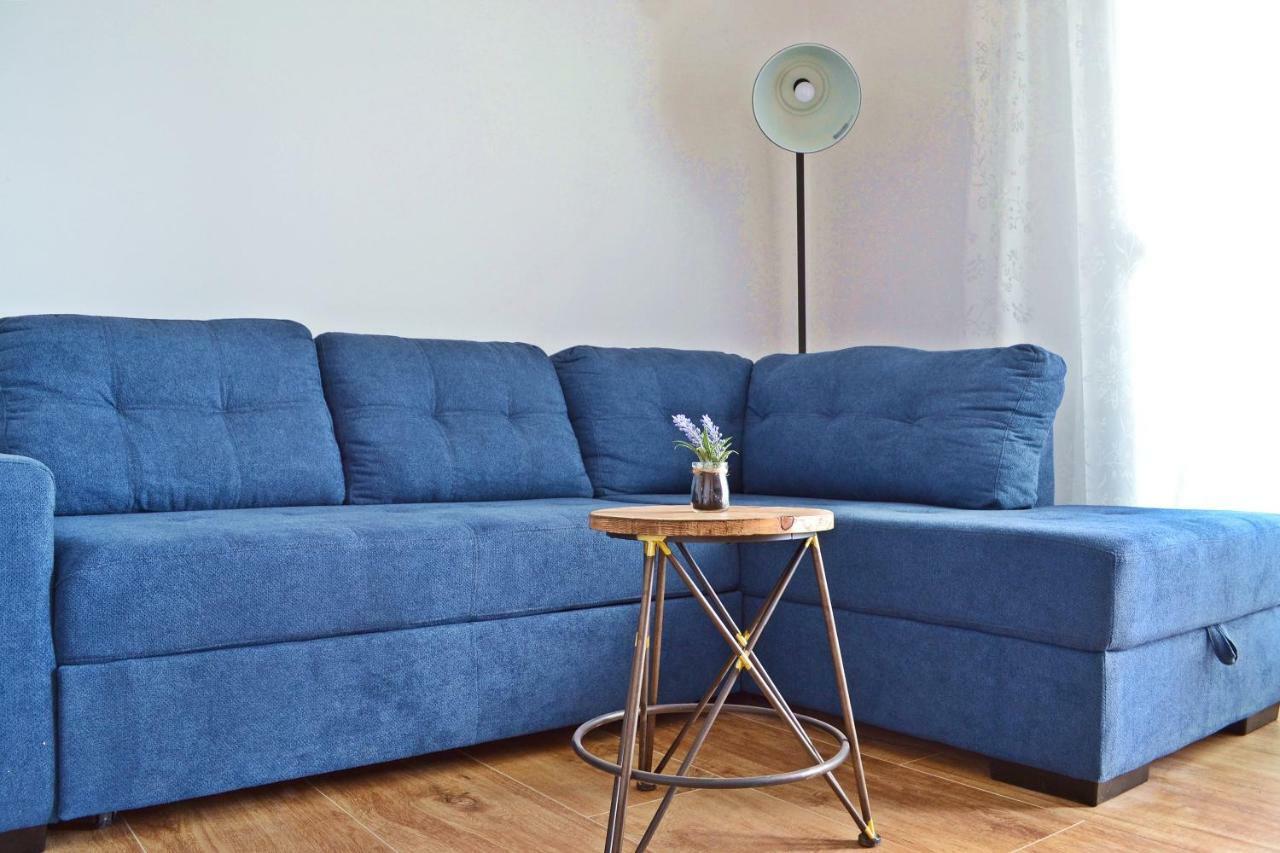 Apartment Anna Split With Parking Ngoại thất bức ảnh